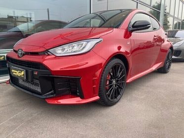 Toyota Yaris Nuova GR Circuit DAT da 280 CV Italiana cambio automatico 8 marce