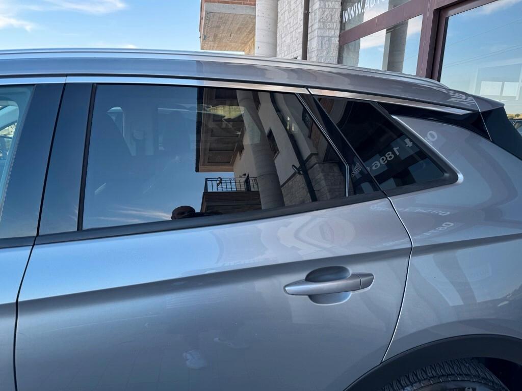 Opel Grandland X 1.6 Ecotec Innovation 120cv Auto