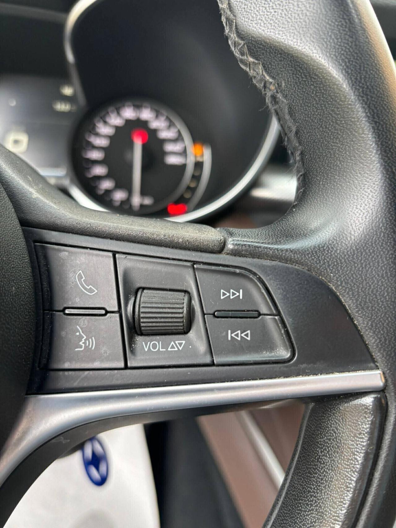 Alfa Romeo Stelvio 2.2 Turbodiesel 210 CV AT8 Q4 Executive.-/