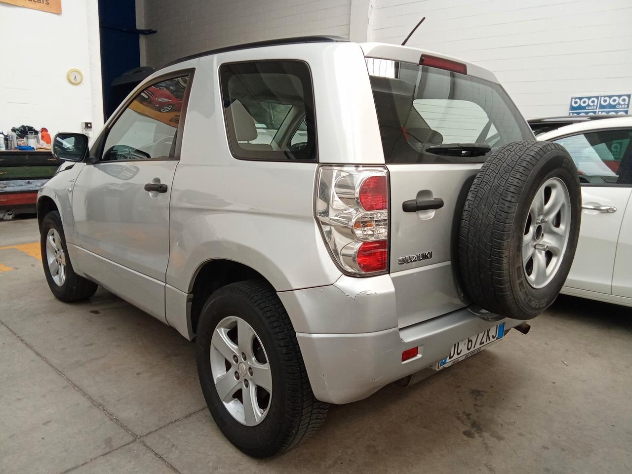Suzuki Grand Vitara 1.9 DDiS 3 porte/4X4/PROBLEMI MOTORE/