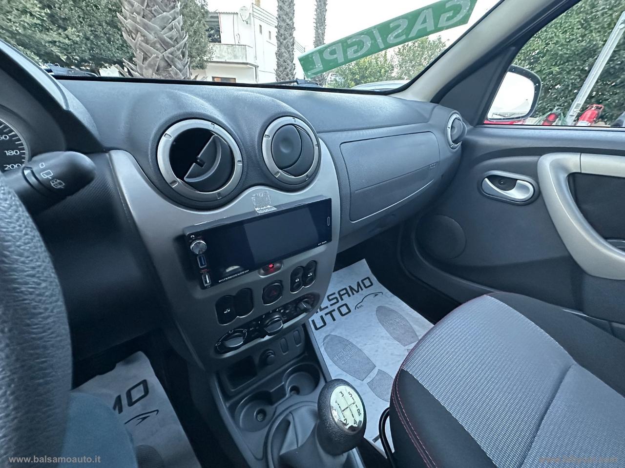 DACIA Duster 1.6 110 CV 4x2 GPL Lauréate