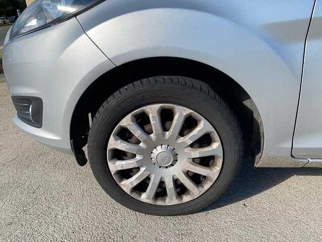 Ford Fiesta 1.0 80CV 5 porte