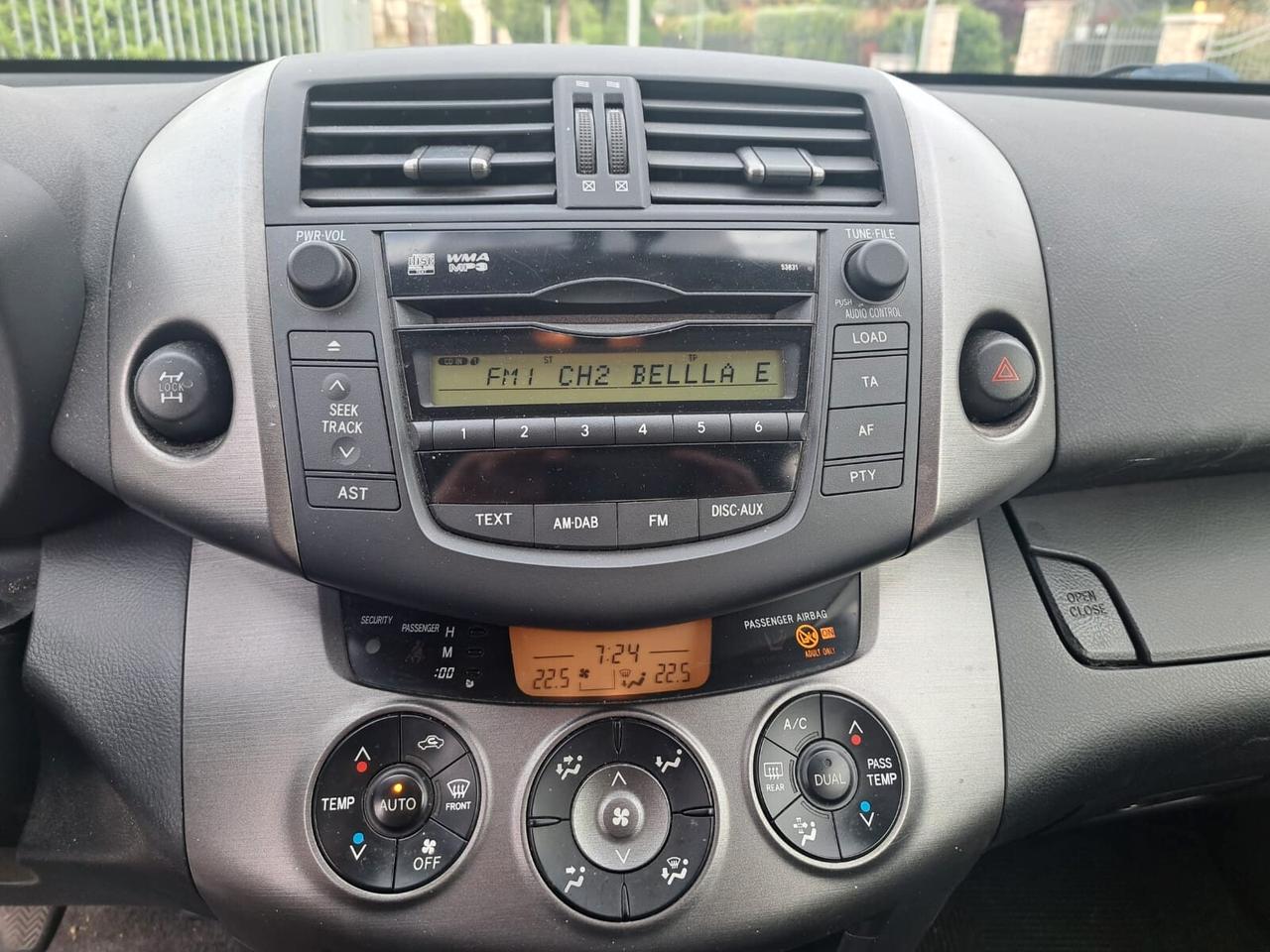 Toyota RAV 4 RAV4 Crossover 2.2 D-4D 150 CV DPF Exclusive