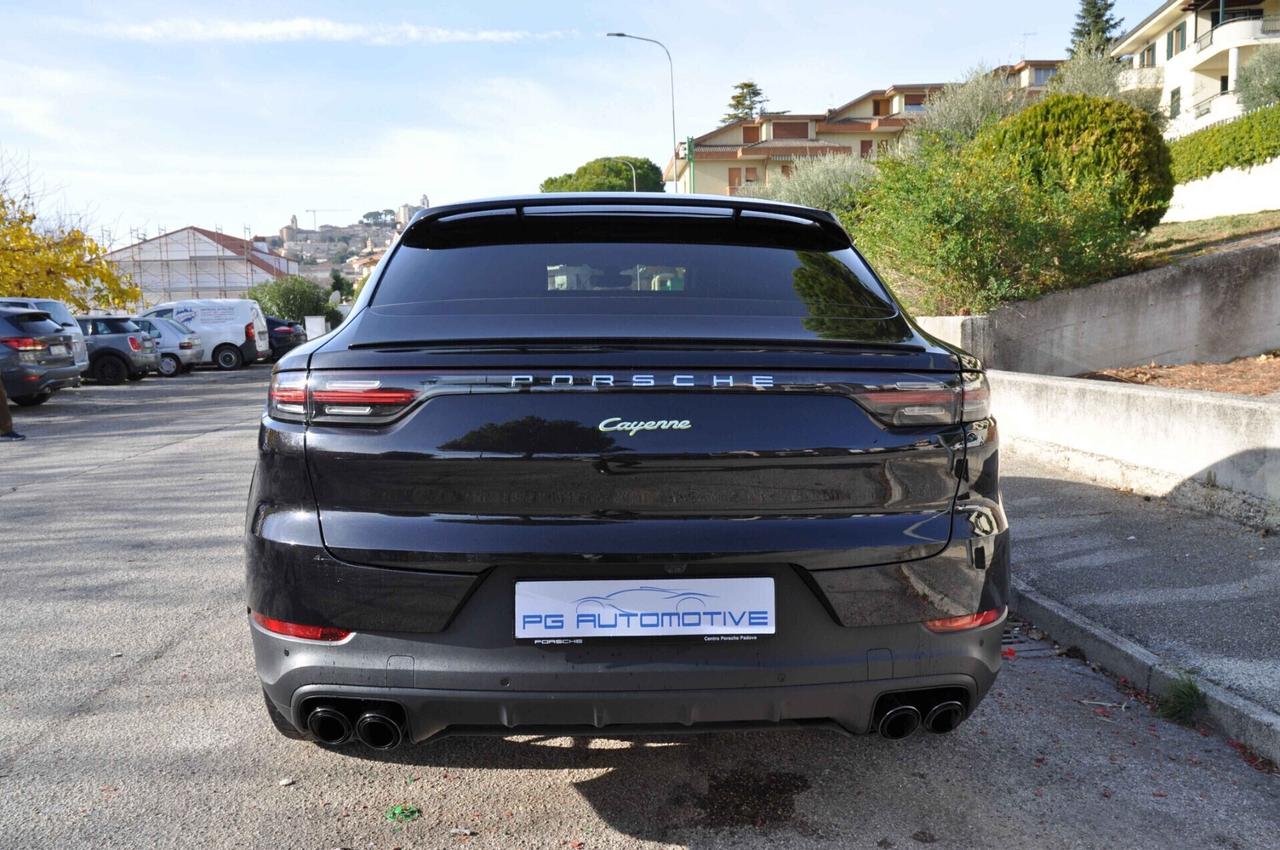Porsche Cayenne Coupé 3.0 V6 E-Hybrid LEASING