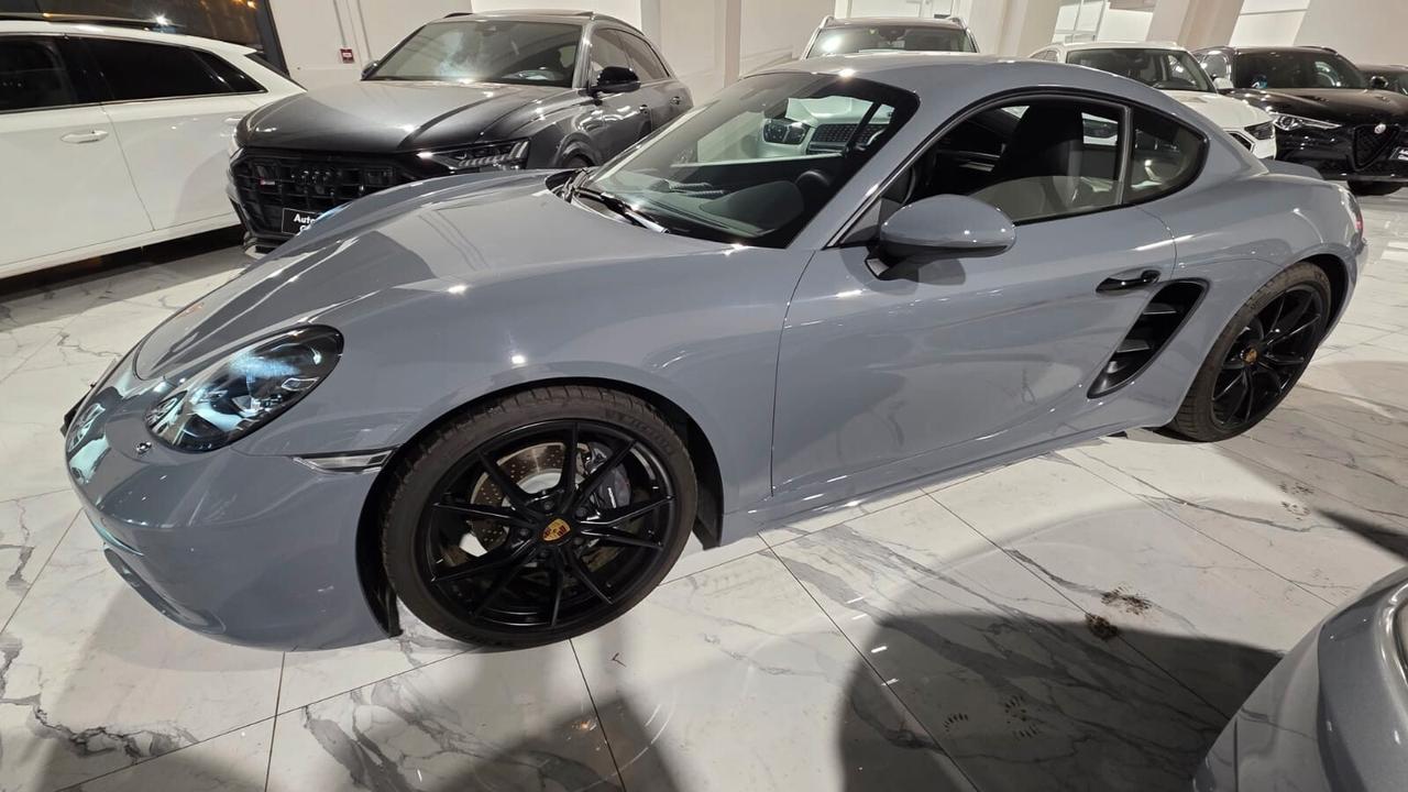 Porsche Cayman