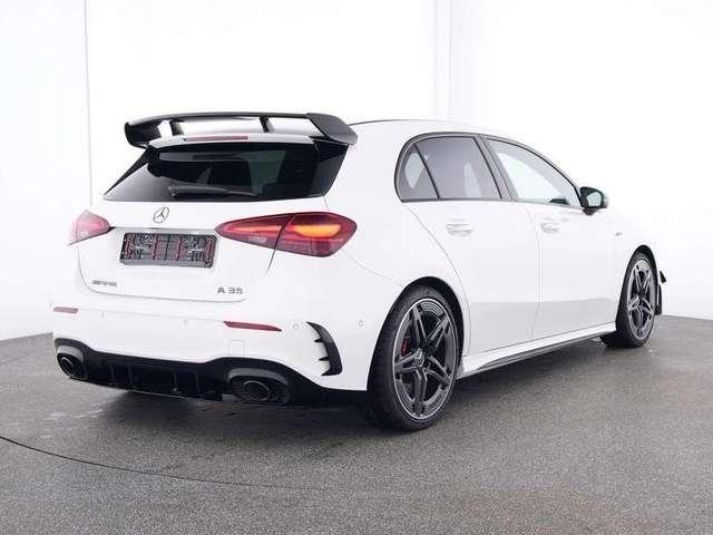 Mercedes-Benz A 35 AMG AERO 4 MATIC MBUX PDC ACC LED NIGHT BLACK PACK