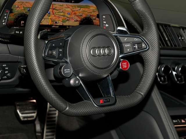 Audi R8 QUATTRO V10 PERFORMANCE FRENI CARBOCERAMICI MATT