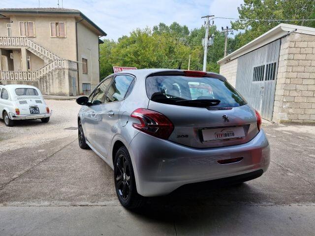 Peugeot 208 1.4 HDi 68 CV 5 porte X NEOPATENTATI
