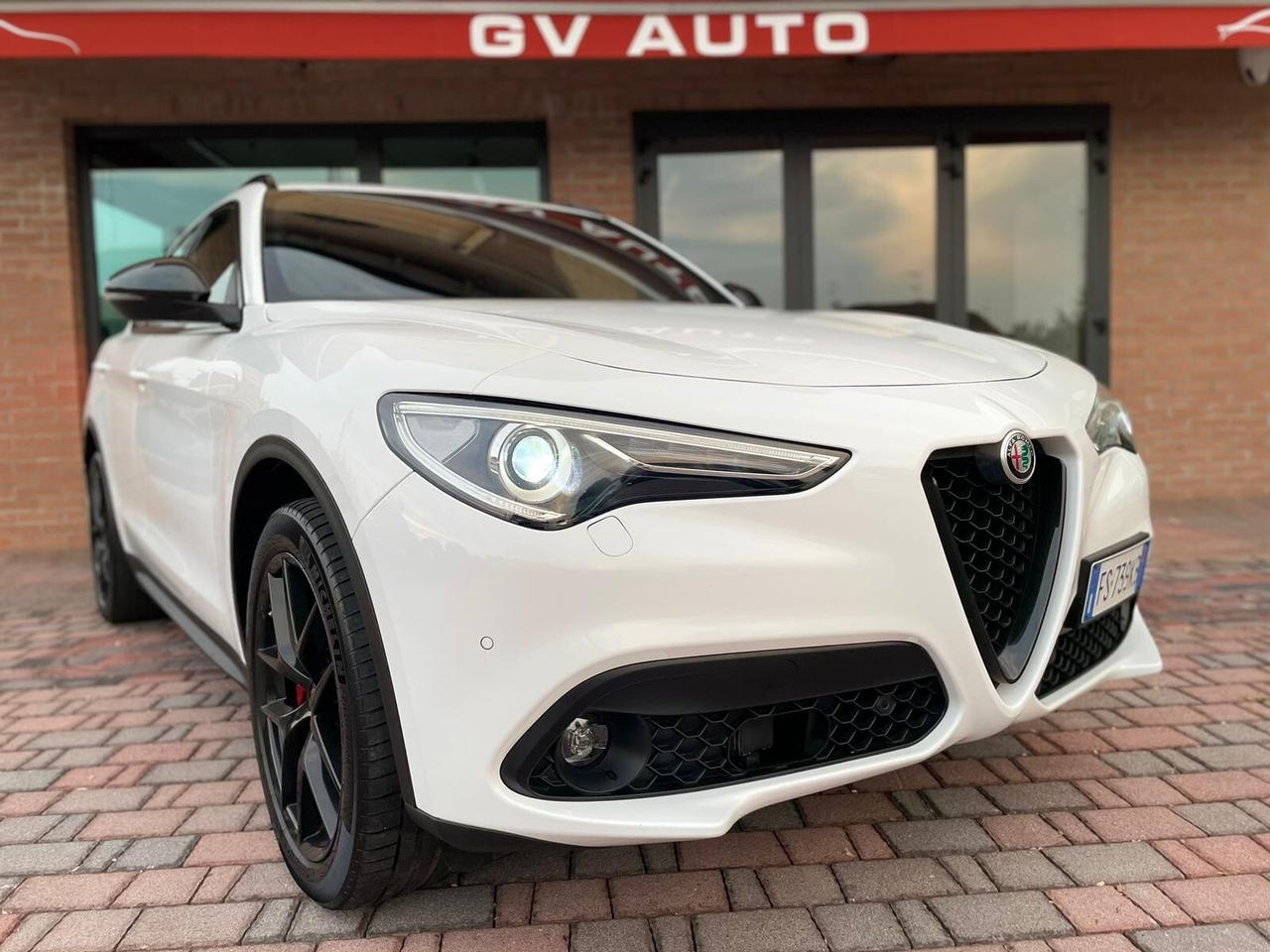 Alfa Romeo Stelvio 2.2 Turbodiesel 210 CV AT8 Q4 B-Tech