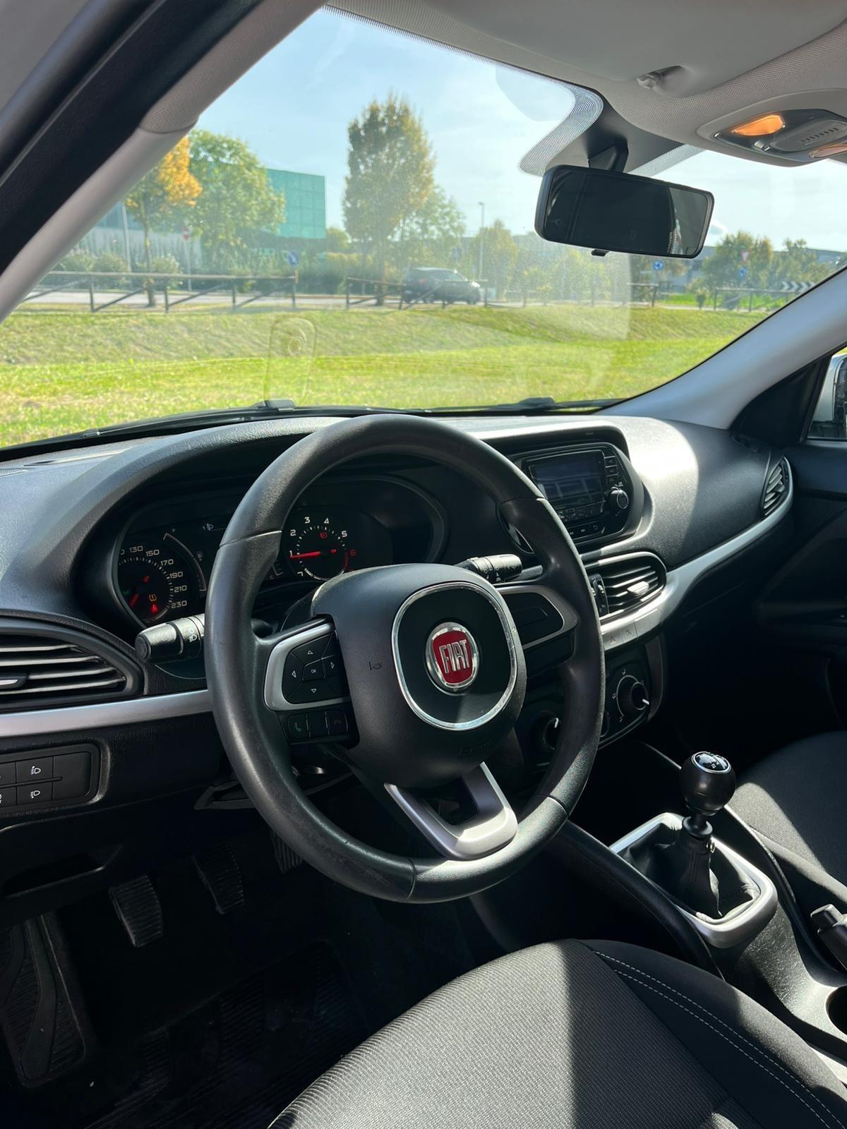 Fiat Tipo 1.4 Neopatentati