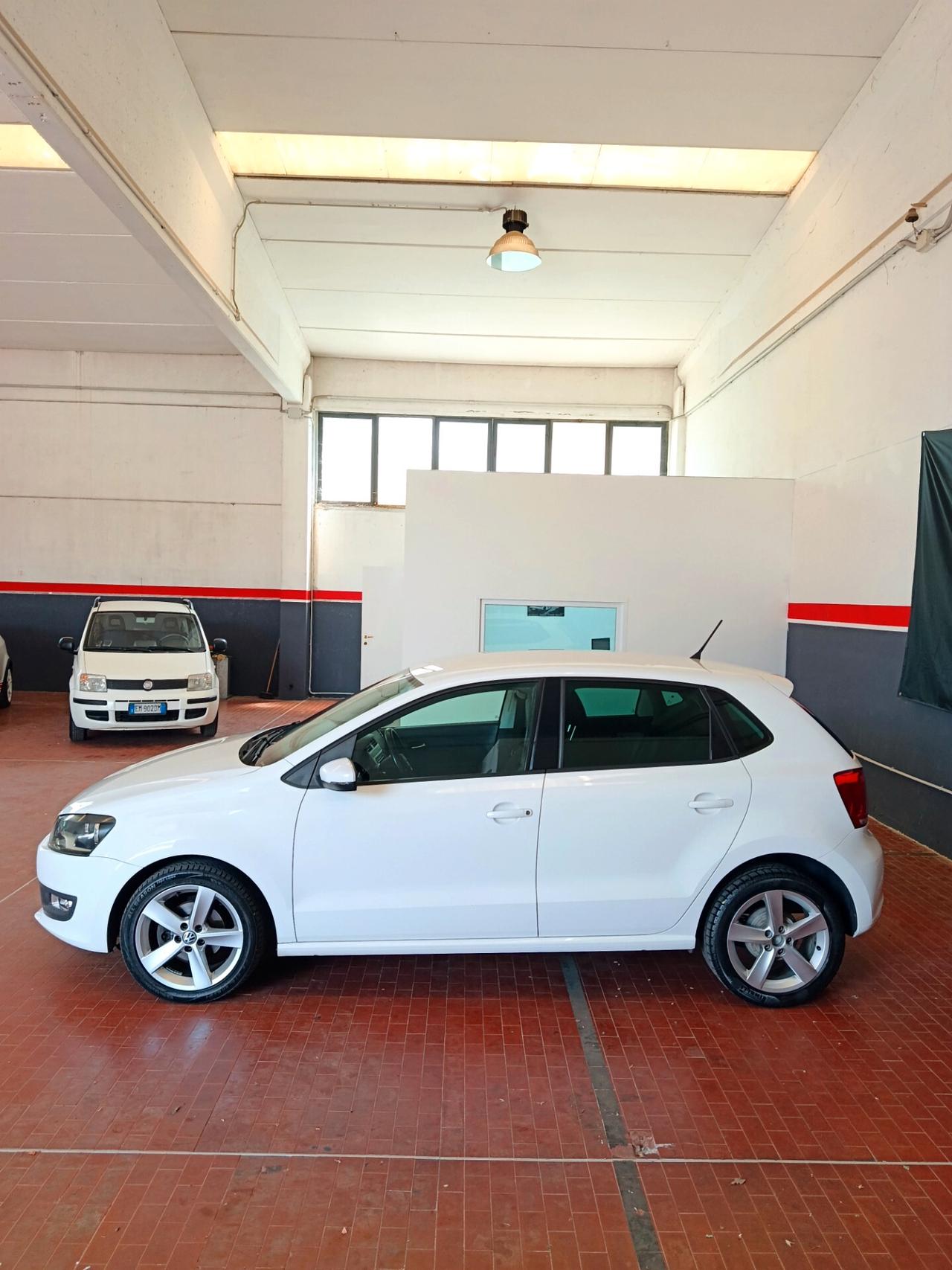 Volkswagen Polo 1.6 5 porte Highline BiFuel