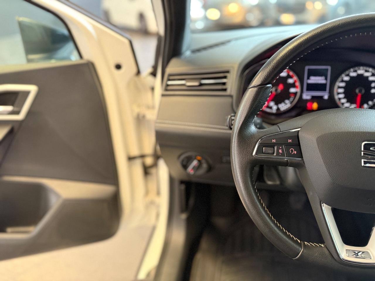Seat Arona 1.0 EcoTSI XCELLENCE SPORT EDITION