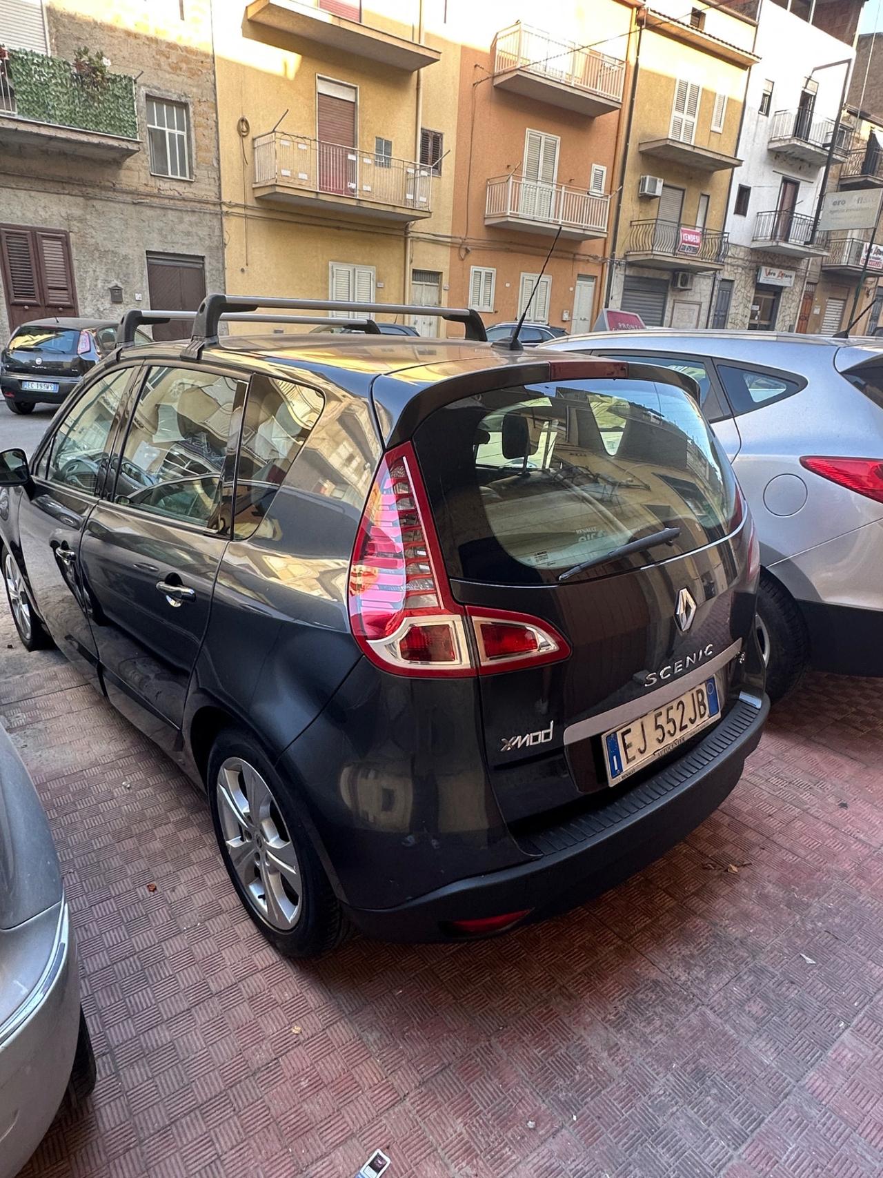 Renault Scenic Scénic 1.5 dCi 110CV EDC Dynamique