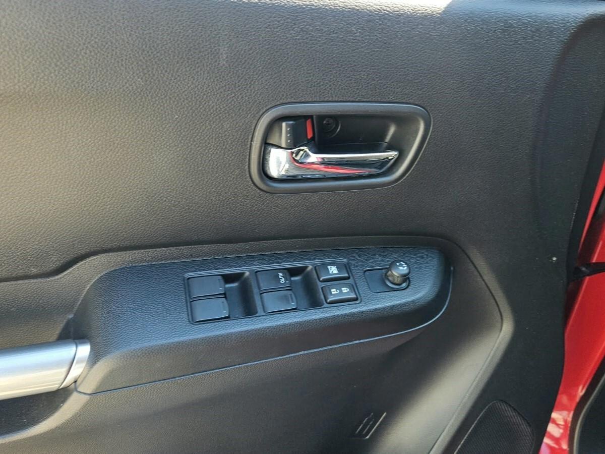 Suzuki Ignis 1.2 Hybrid Top
