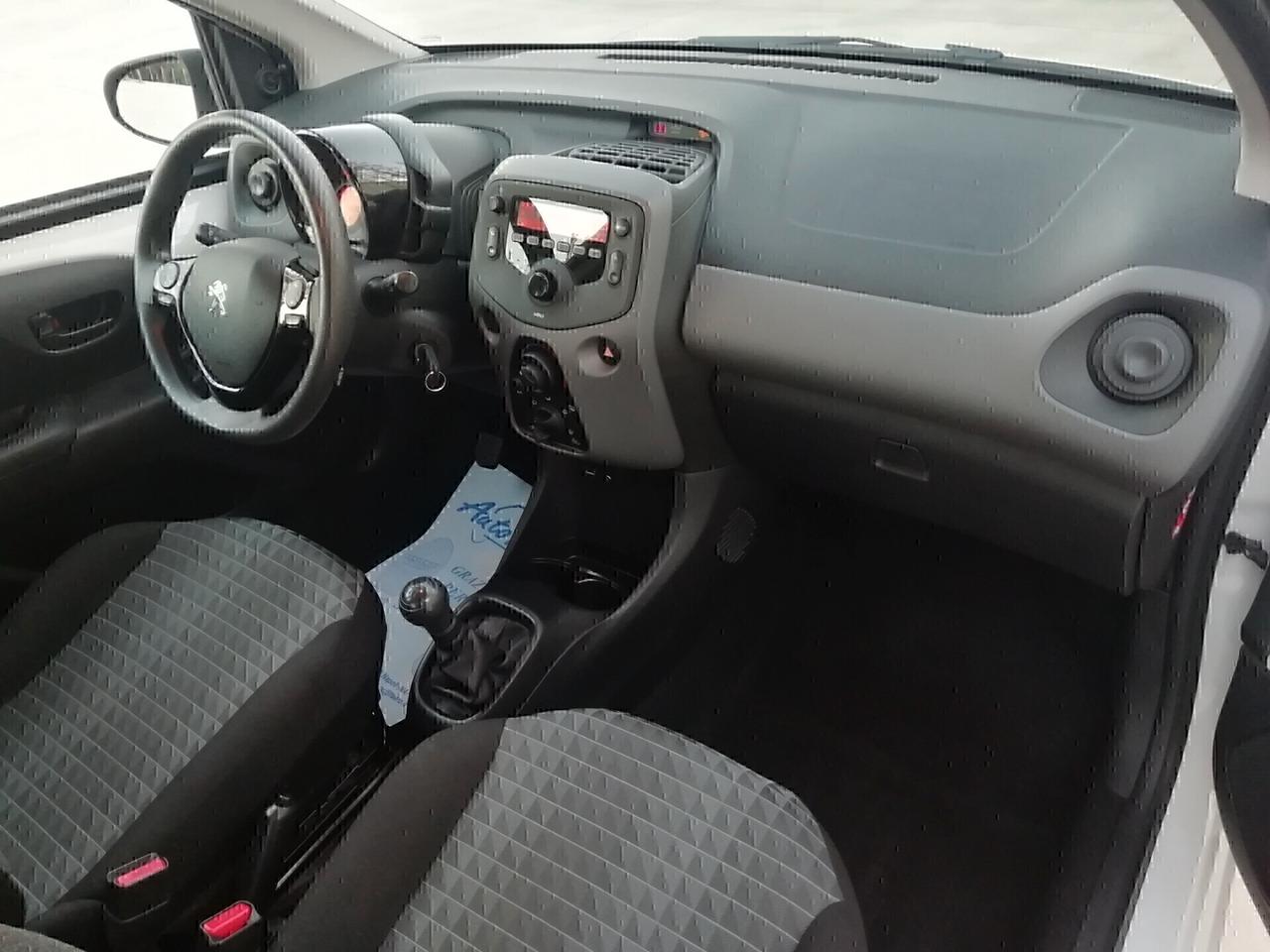 Peugeot 108 5P 1.0 VTi 72CV Active