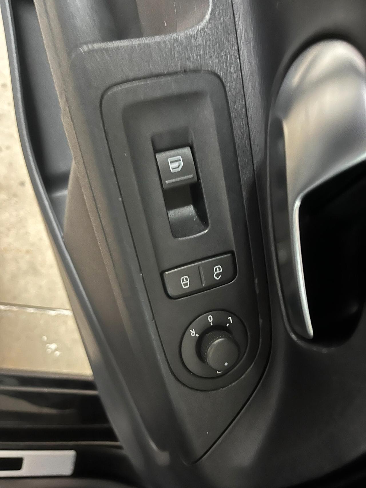 Volkswagen up! 1.0 75 CV 3p. high