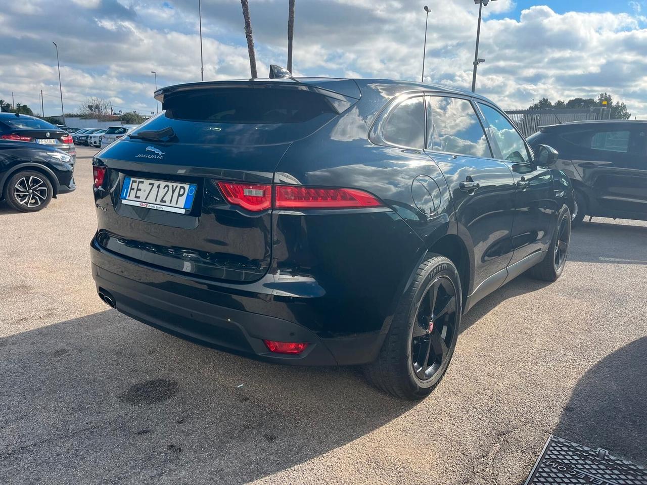 Jaguar F-Pace 2.0 D 180 CV AWD aut. Prestige