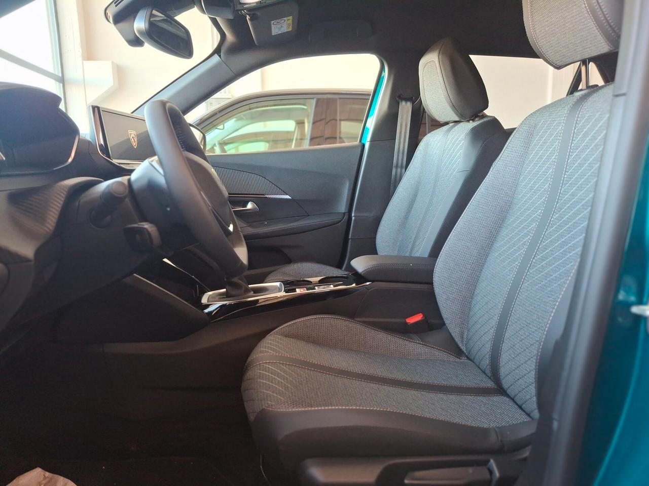 Peugeot 2008 1.2 Turbo Edition