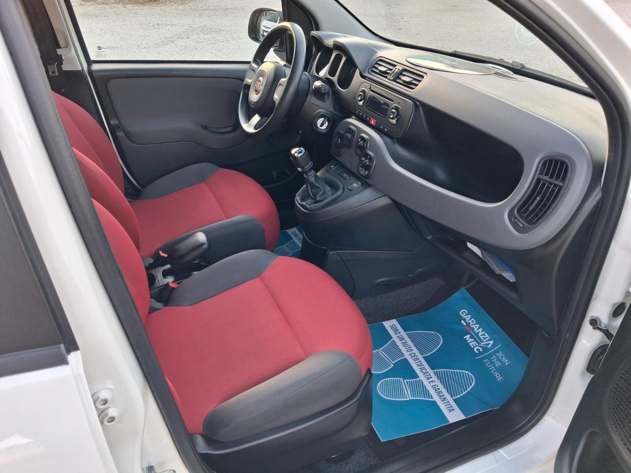 Fiat Panda 1.2 Easy anno2016 solo 86000km