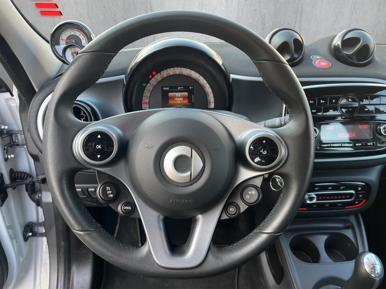 Smart ForFour 1.0 71CV Prime