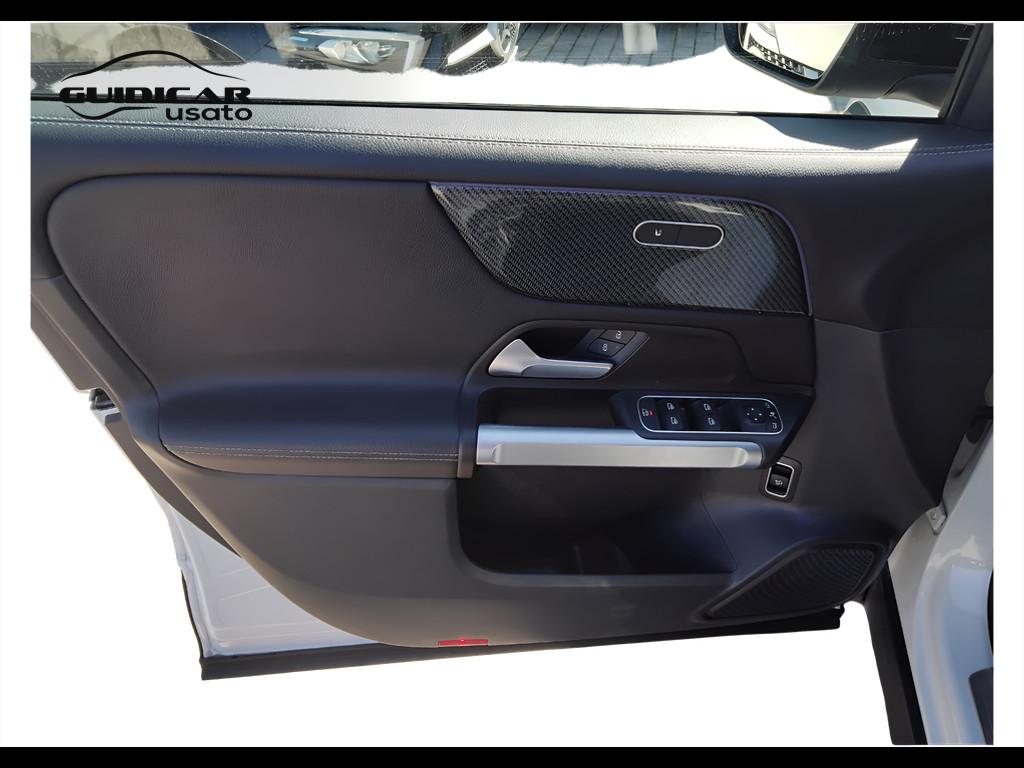 Mercedes-Benz GLB - X247 2019 - GLB 200 d Premium auto