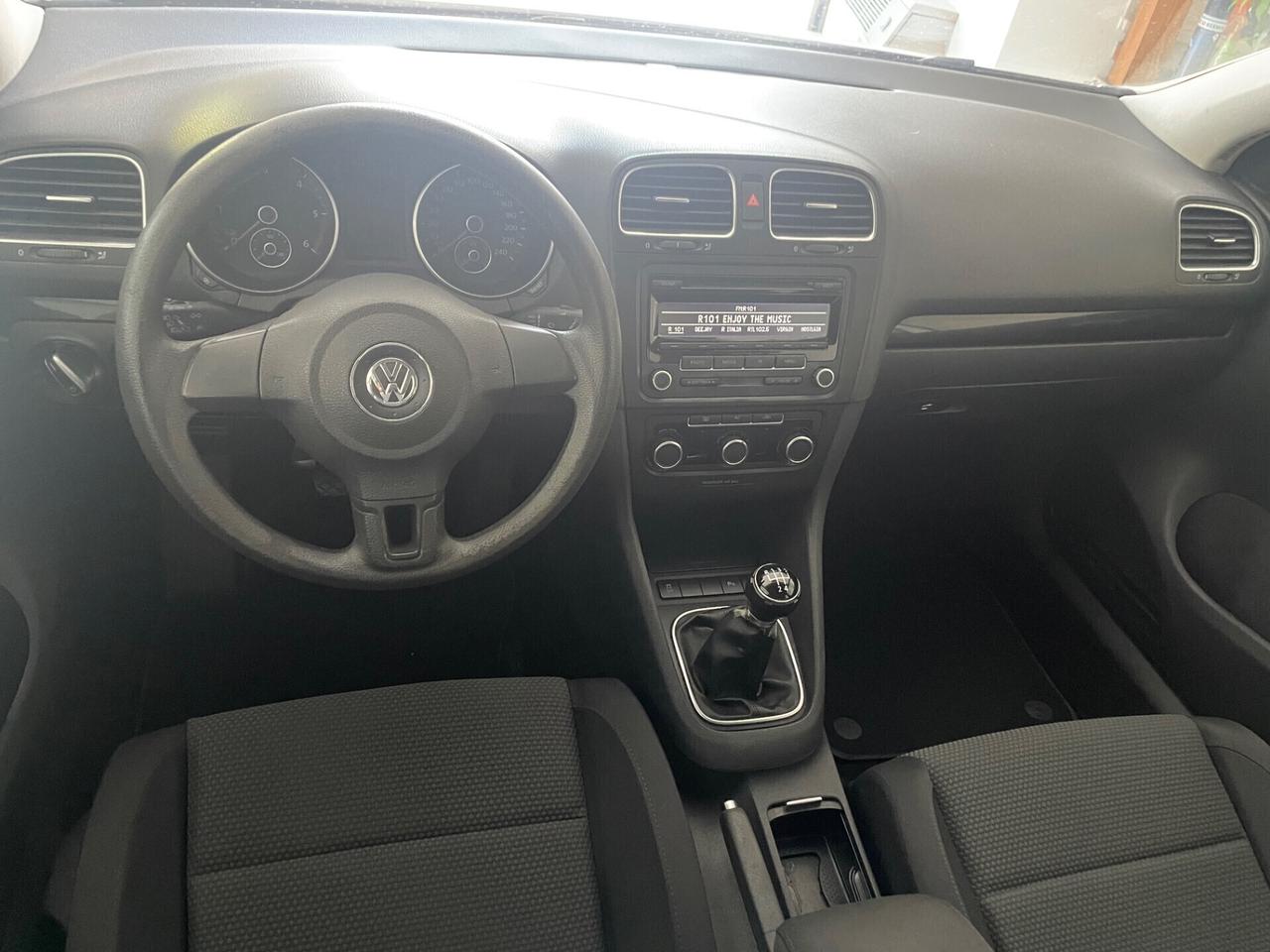 VOLKSWAGEN GOLF 1.6 TDI 5P COMFORTLINE