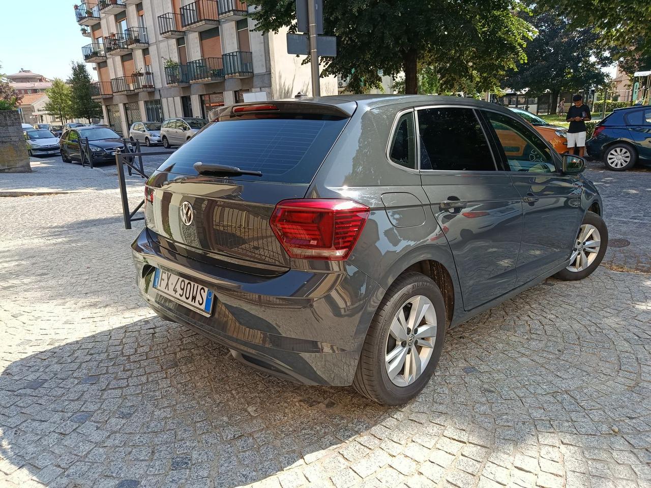 Volkswagen Polo 1.6 TDI Comfortline #5963