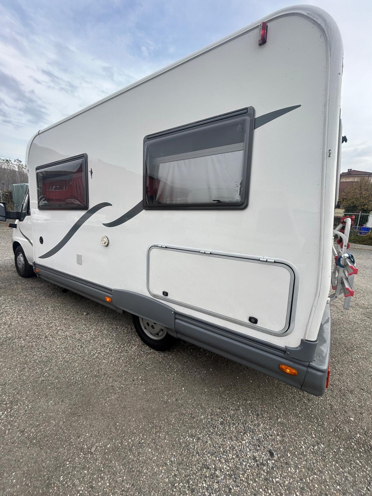 Rimor ELNAGH del 2004 in saldo