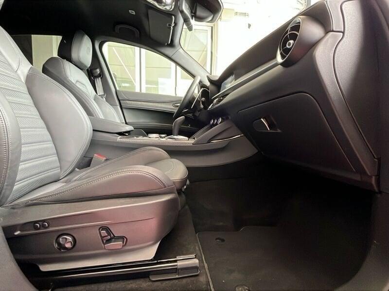 Alfa Romeo Stelvio 2.9 V6 520 CV Quadrifoglio AT8 Q4
