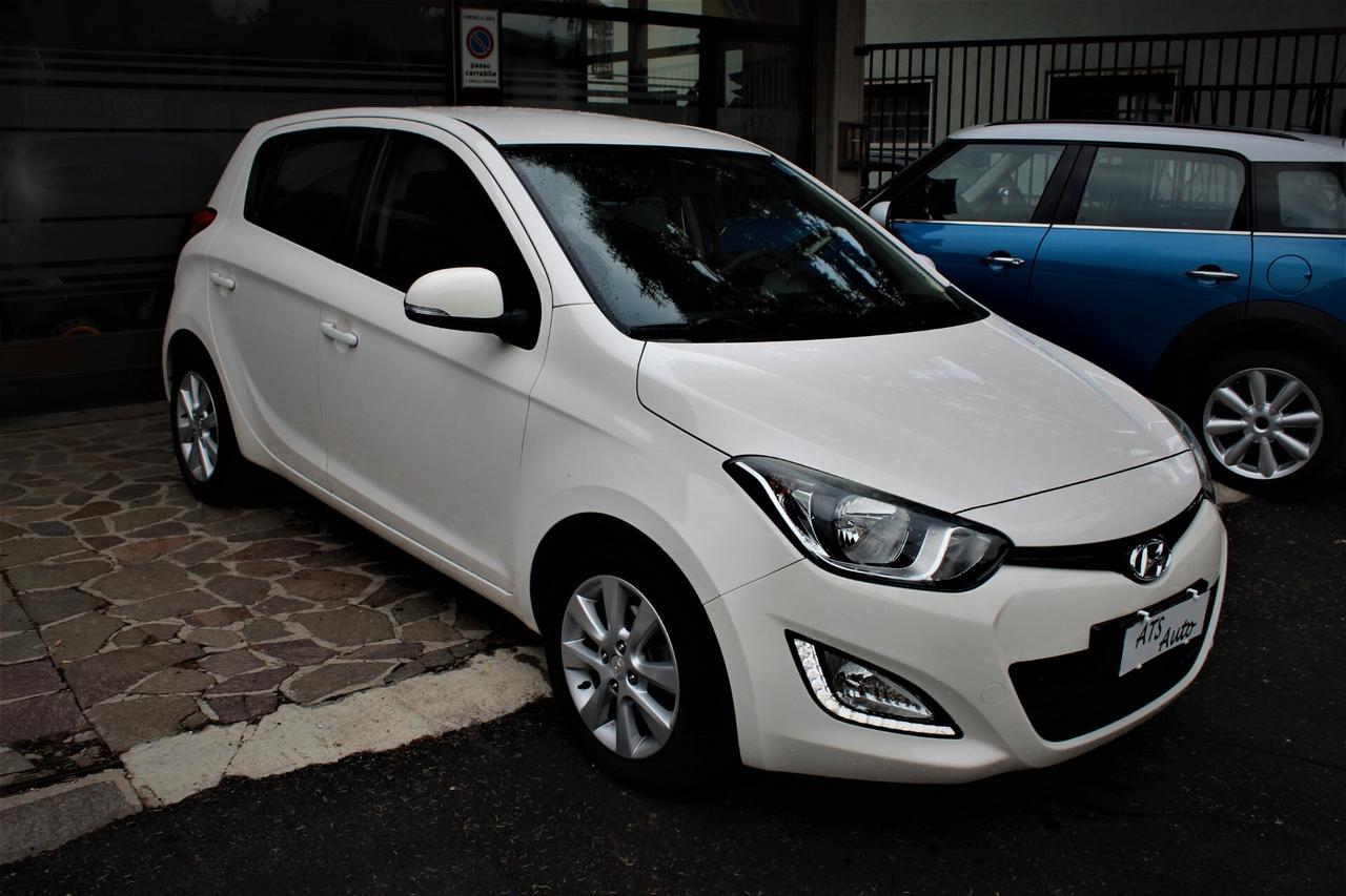 Hyundai i20 1.2 5p. Sound Edition Neopatentati