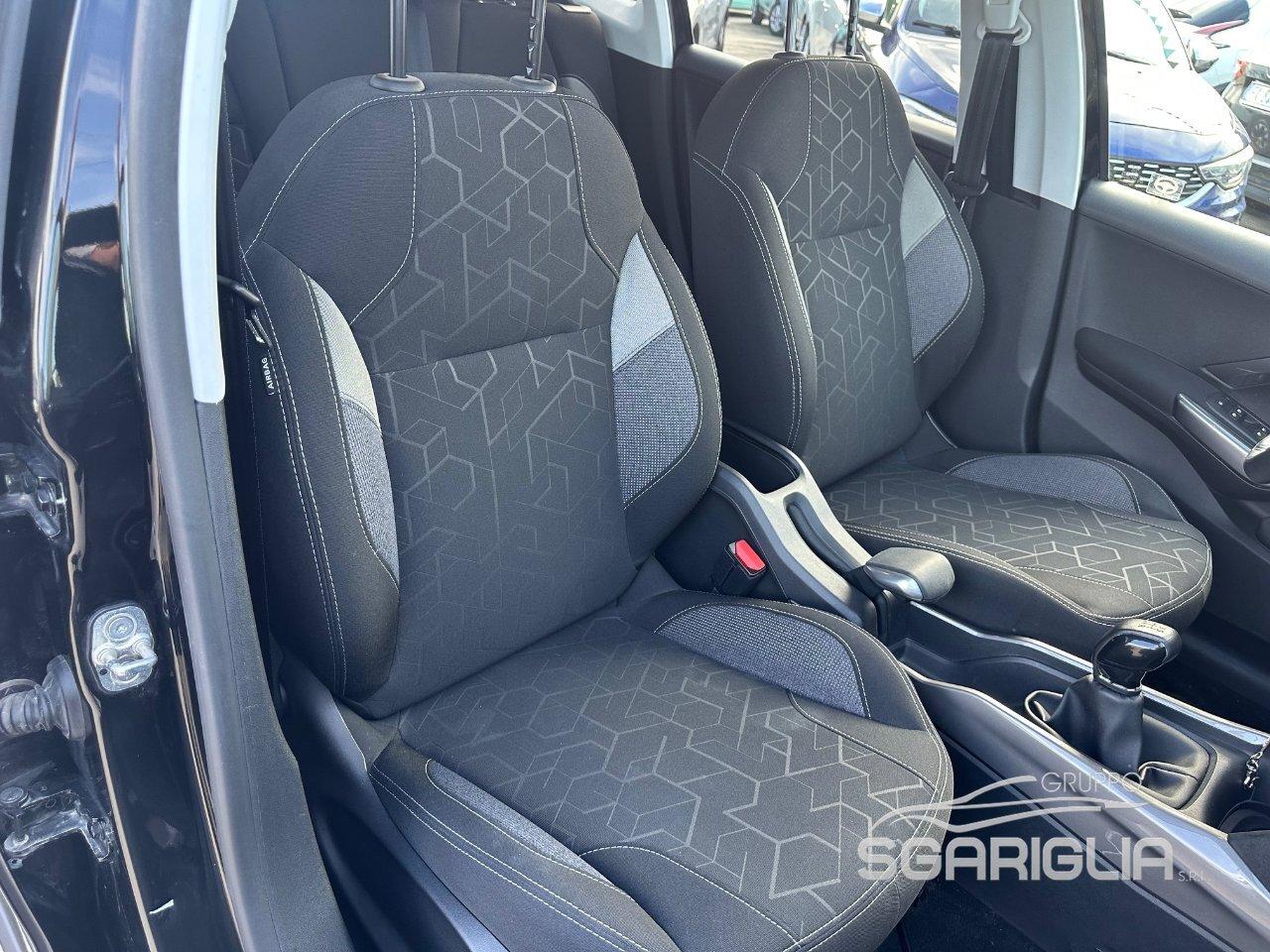 PEUGEOT 2008 1.6 HDI ALLURE
