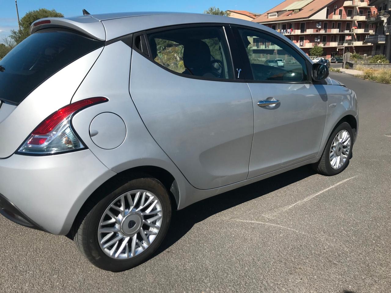 Lancia YPSILON 1.3MLJT CONDIZIONI ECCELLENTI CHIAMA
