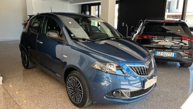 Lancia Ypsilon 1.0 FireFly 5 porte S&S Hybrid Ecochic Gold