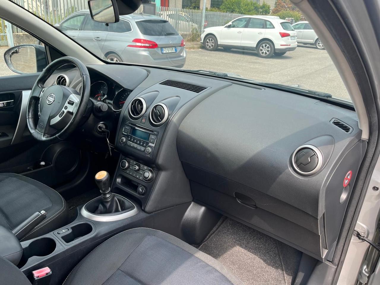 Nissan Qashqai 1.5 dCi DPF Tekna