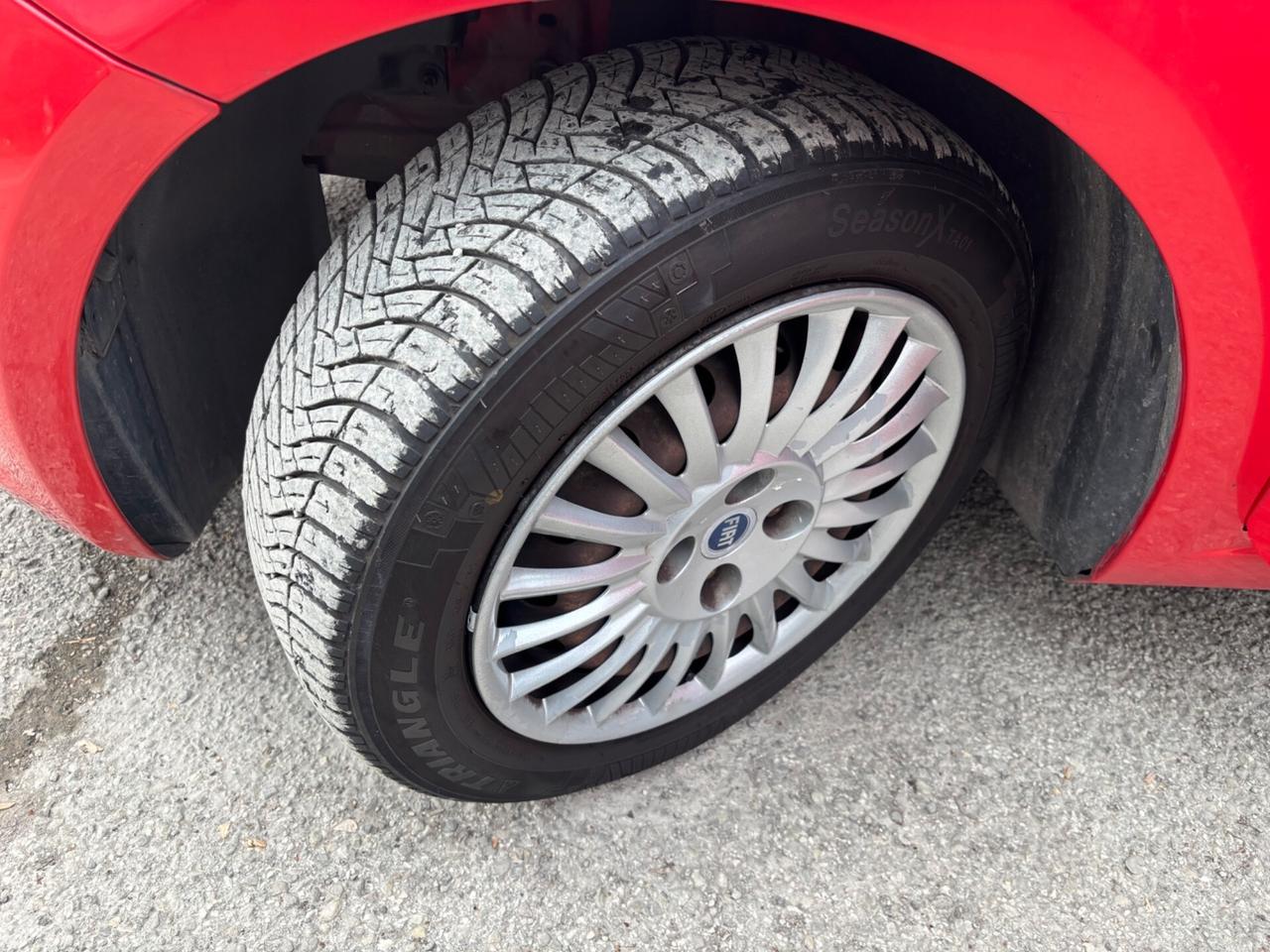 Fiat Grande Punto 1.2 5 porte Dynamic OK NEOPATENTATI