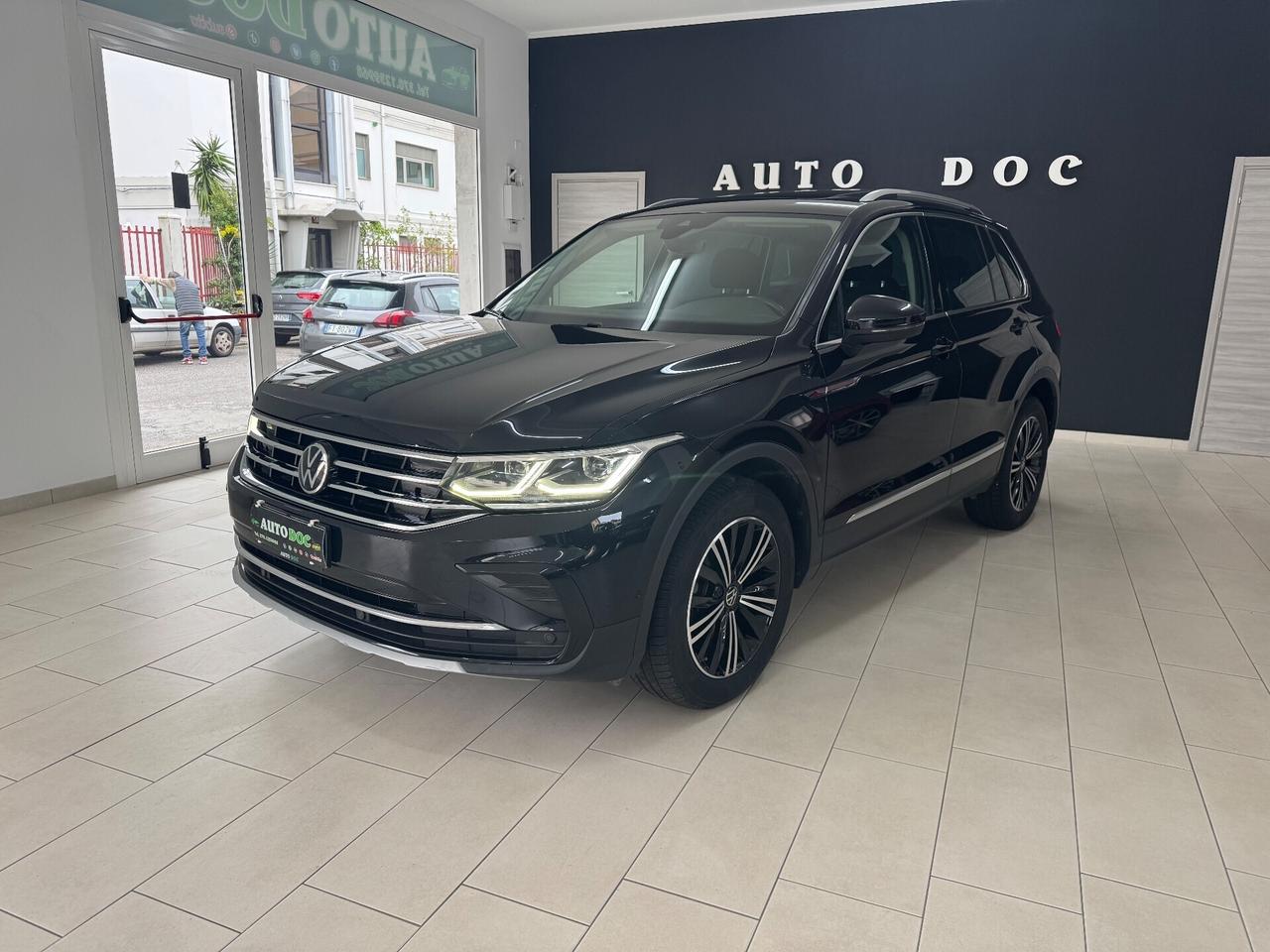 Volkswagen Tiguan 2.0 TDI 150 CV SCR DSG 4MOTION Elegance