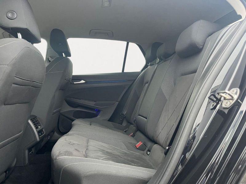 Volkswagen Golf Golf 1.5 eTSI 150 CV EVO ACT DSG Style