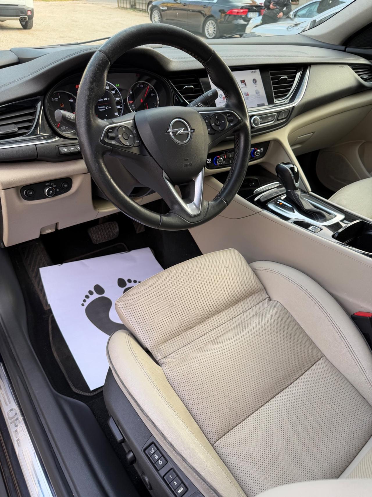 Opel INSIGNA 1.6 CDTI ST COSMO KMCERT NAVI EU6