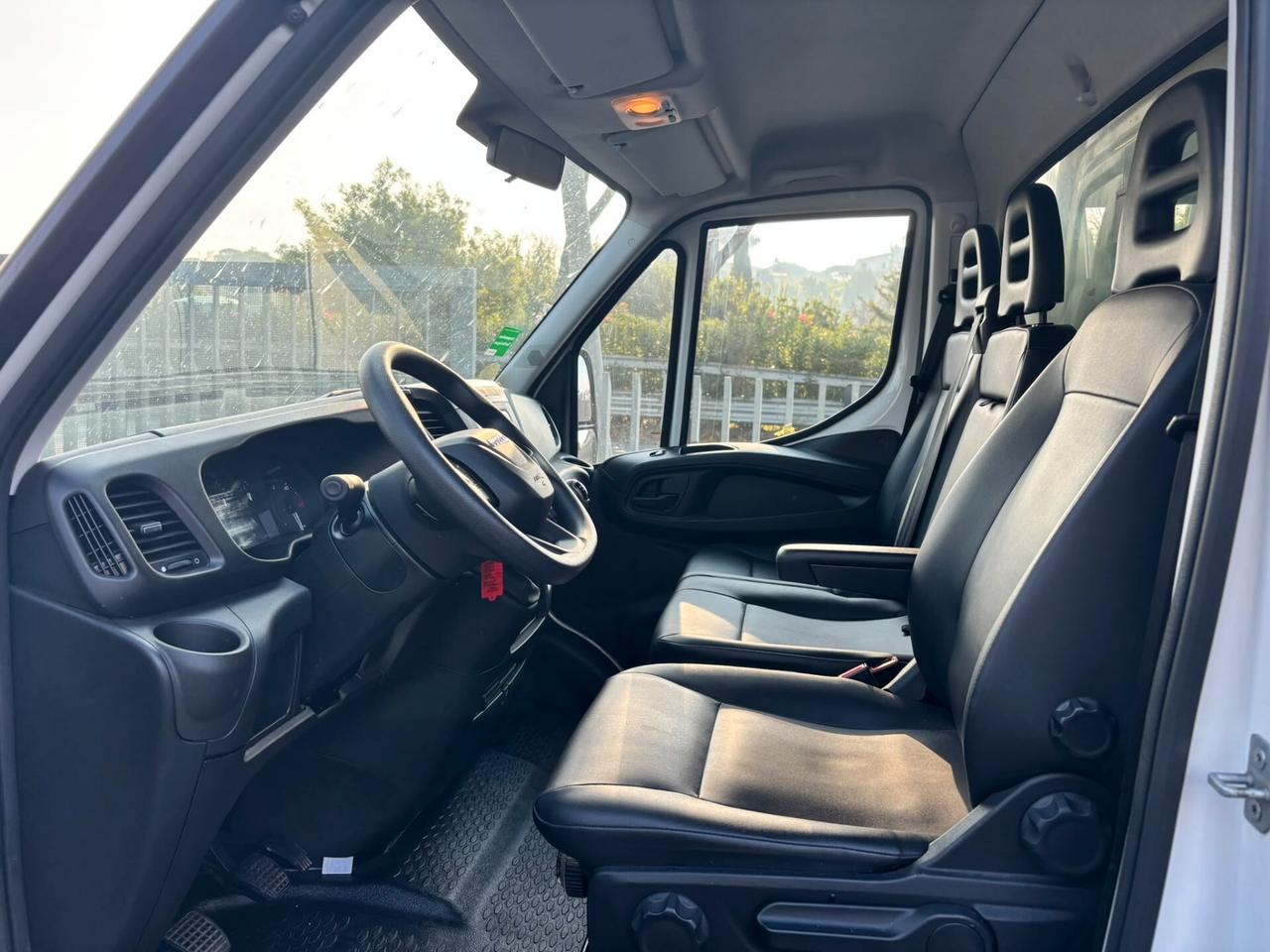 Iveco daily 35C160 furgone e sponda