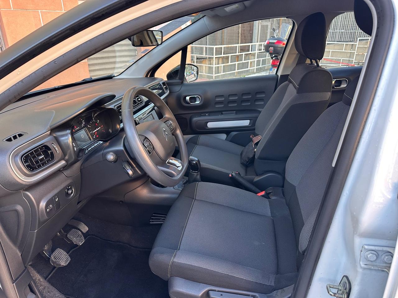 Citroen C3 PureTech 83 S&S Feel con Distribuzione Nuova