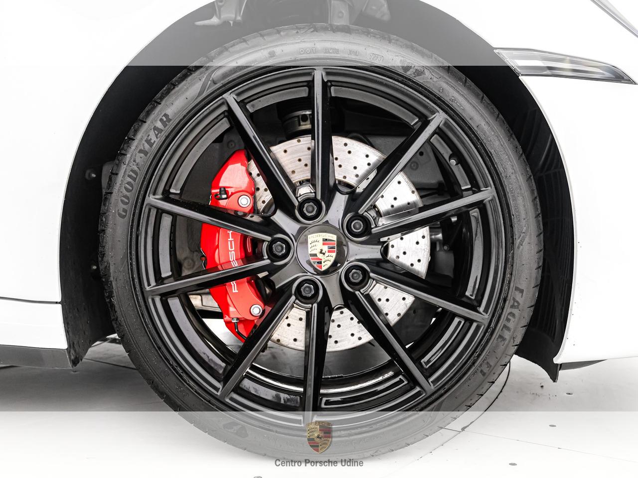 Porsche 911 coupe 3.0 carrera 4s auto
