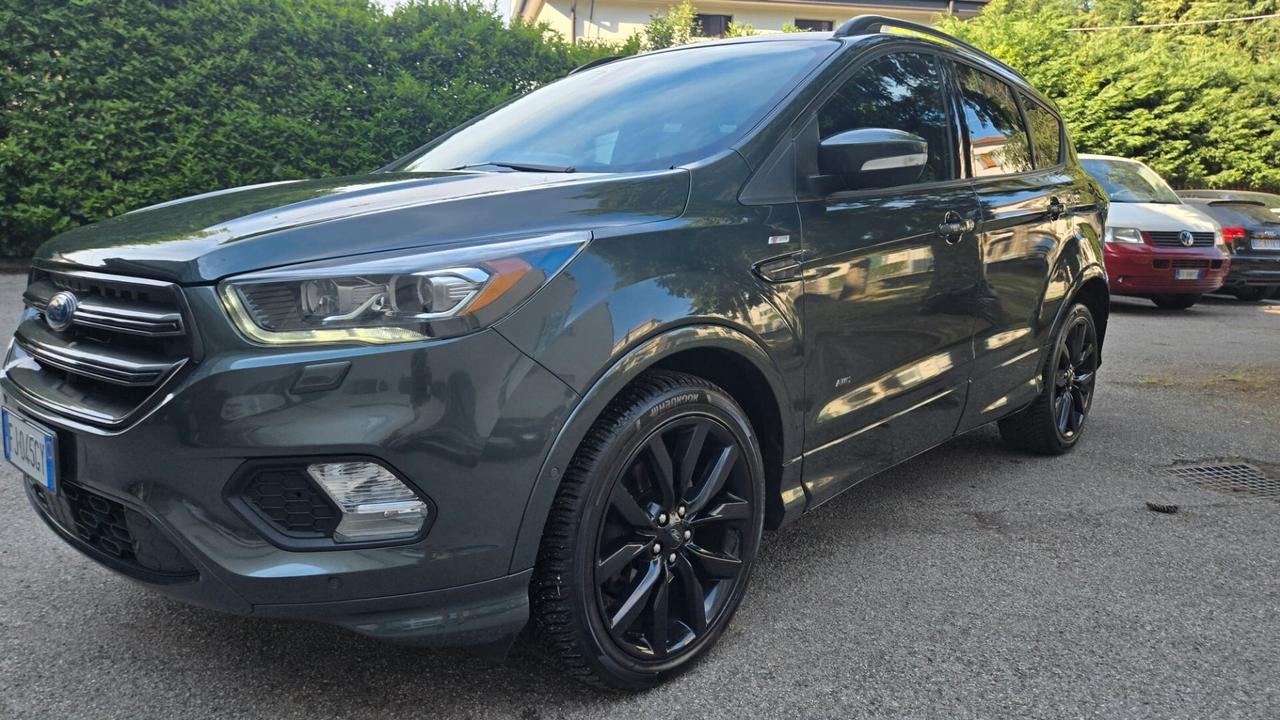 Ford Kuga 2.0 TDCI 180 CV S&S 4WD ST-Line Business