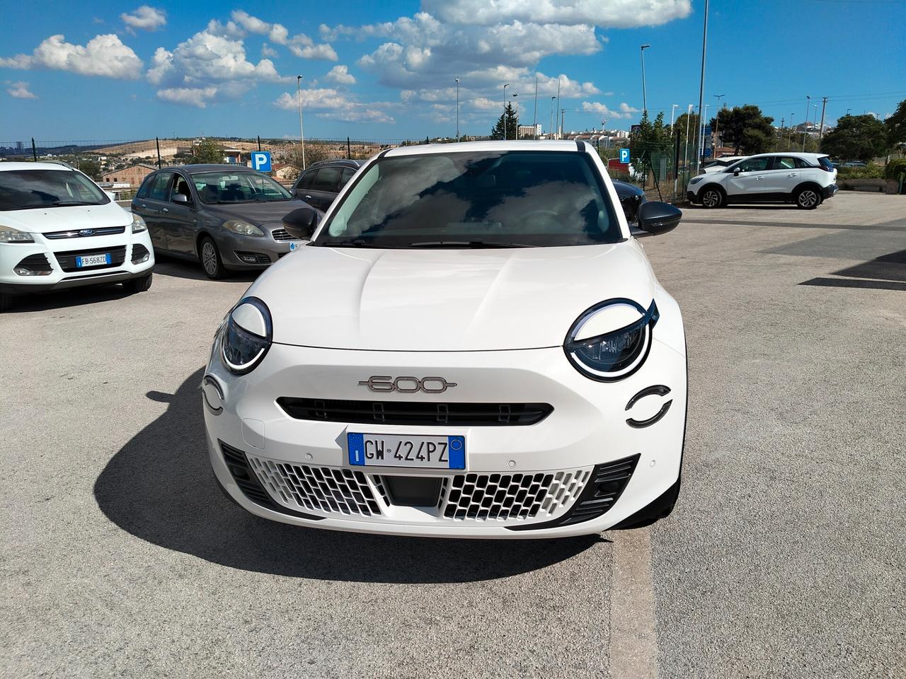 Fiat 600 Hybrid 100 CV DCT MHEV