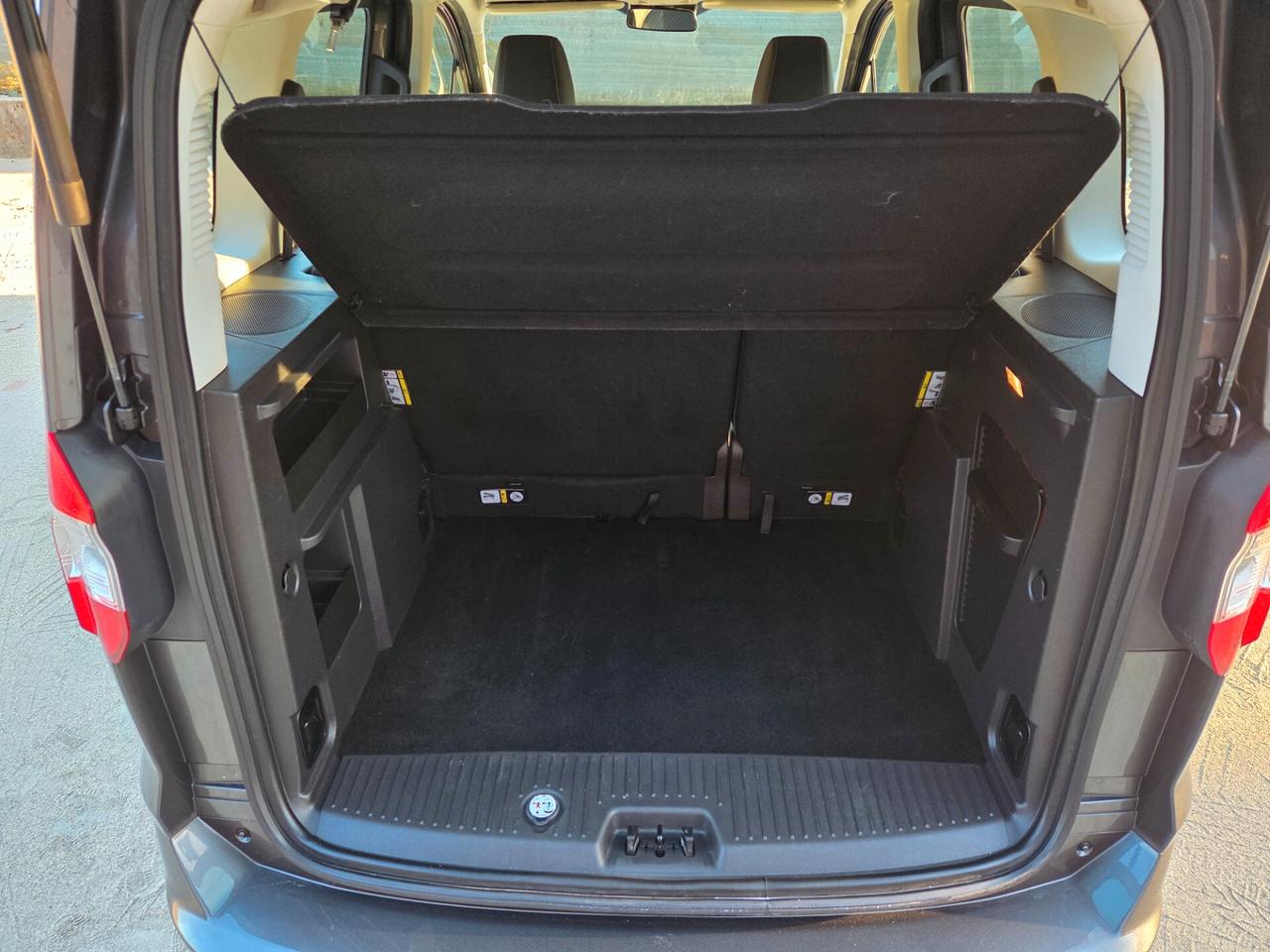 Ford Tourneo Courier 1.5 TDCI 75 CV Trend Euro6d 5 posti