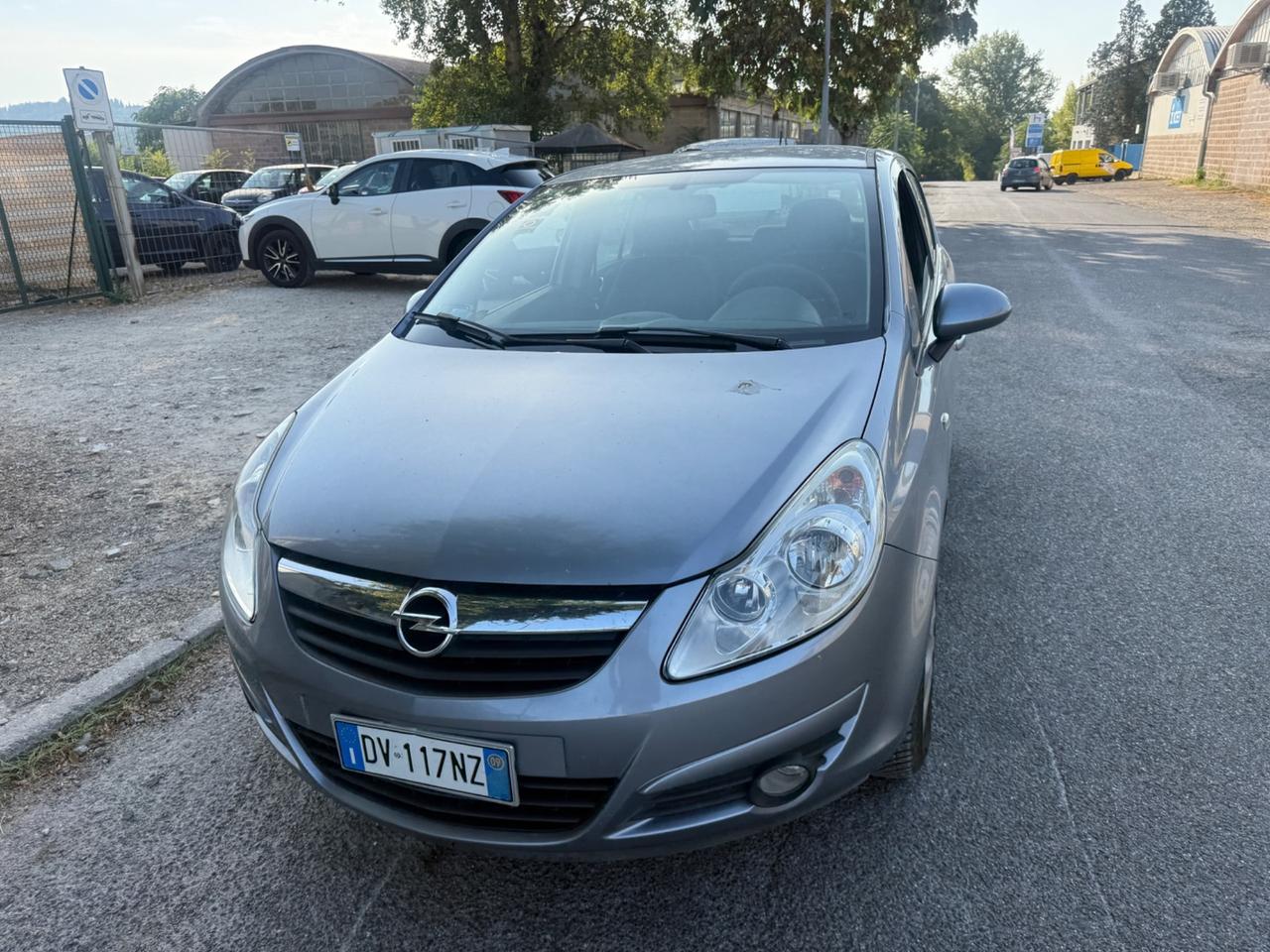 Opel Corsa 1.2 5 porte Easytronic Enjoy