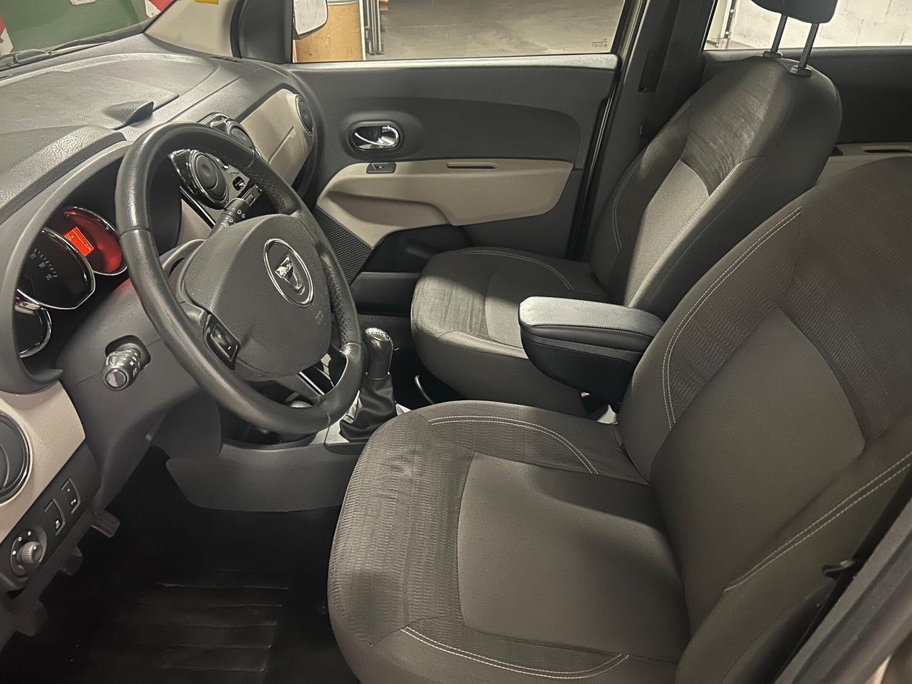 Dacia Lodgy 1.6 8V 85CV 5 posti Lauréate