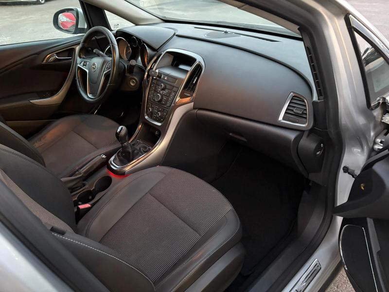 Opel Astra Sports Tourer 1.7 cdti Cosmo 110cv