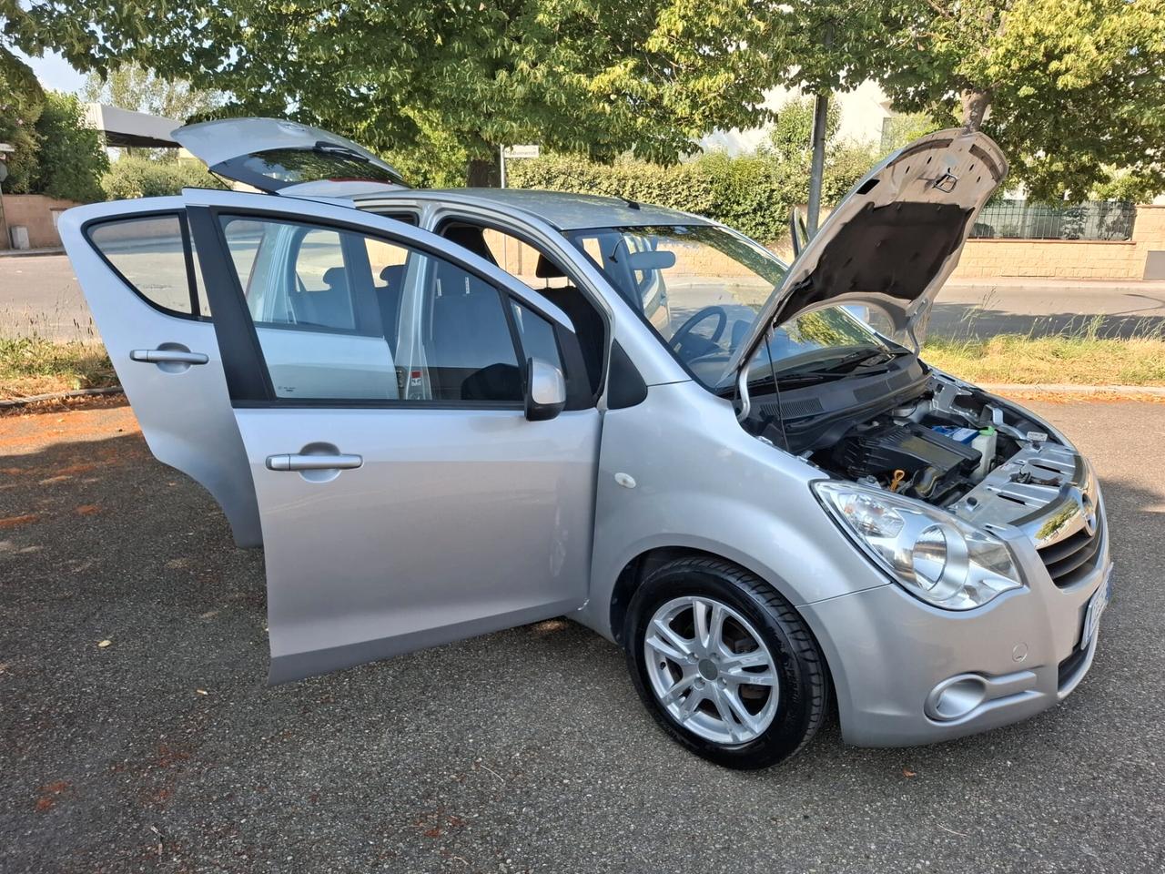 Opel Agila 1.2 SOLO 99.000 KM PER NEOPATENTATI