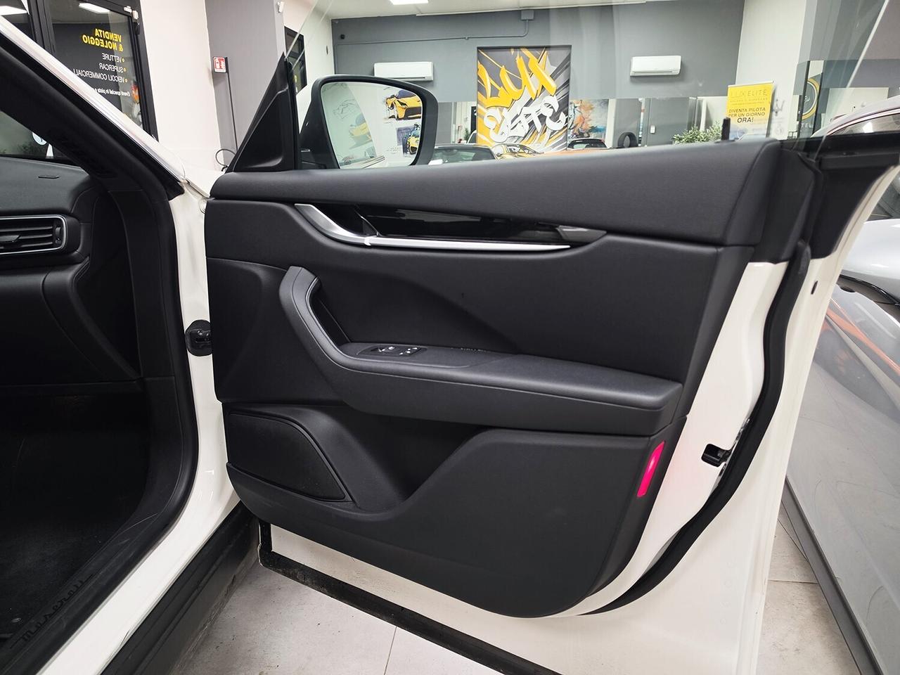 Maserati Levante 3.0 V6 250cv SCARICO SPORTIVO SPORT PLUS TUTTI TAGLIANDI CONDIZIONI ECCELLENTI