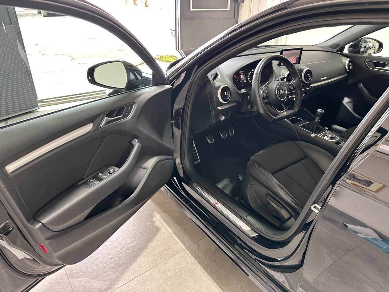 Audi A3 2.0 TDI S LINE - MANUALE - DA VETRINA - FULL